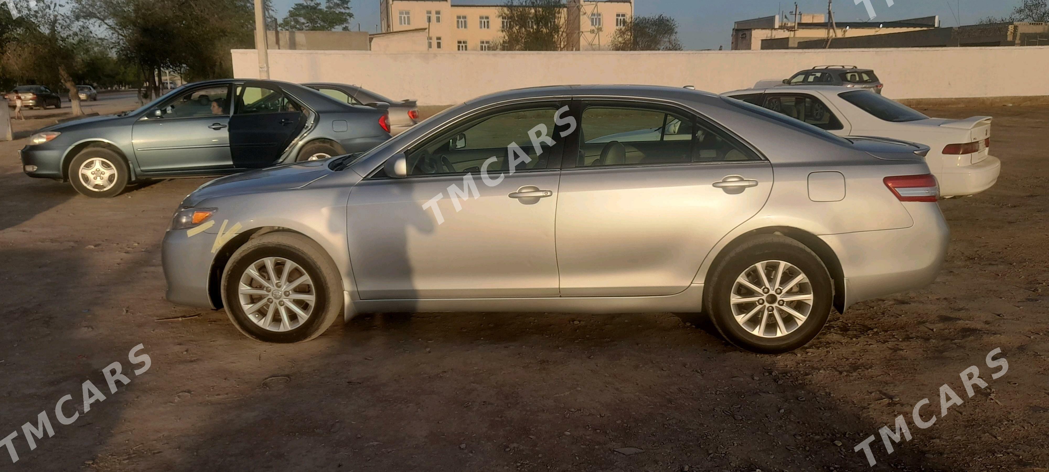 Toyota Camry 2009 - 180 000 TMT - Кёнеургенч - img 2