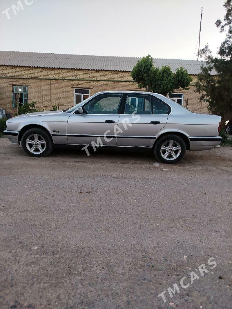 BMW E34 1990 - 45 000 TMT - Farap - img 1