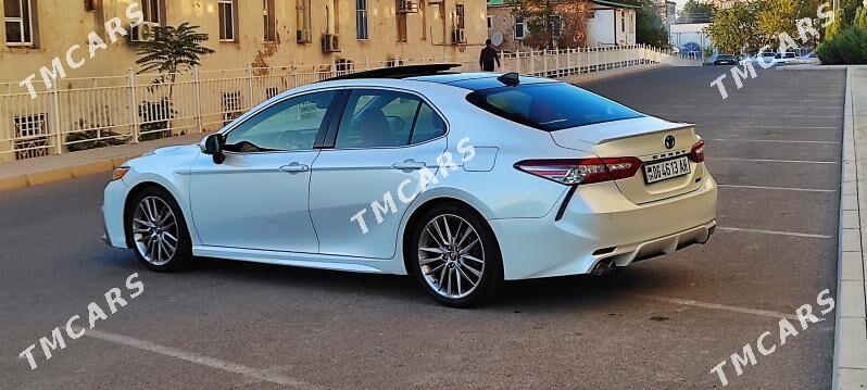 Toyota Camry 2018 - 350 000 TMT - Aşgabat - img 3