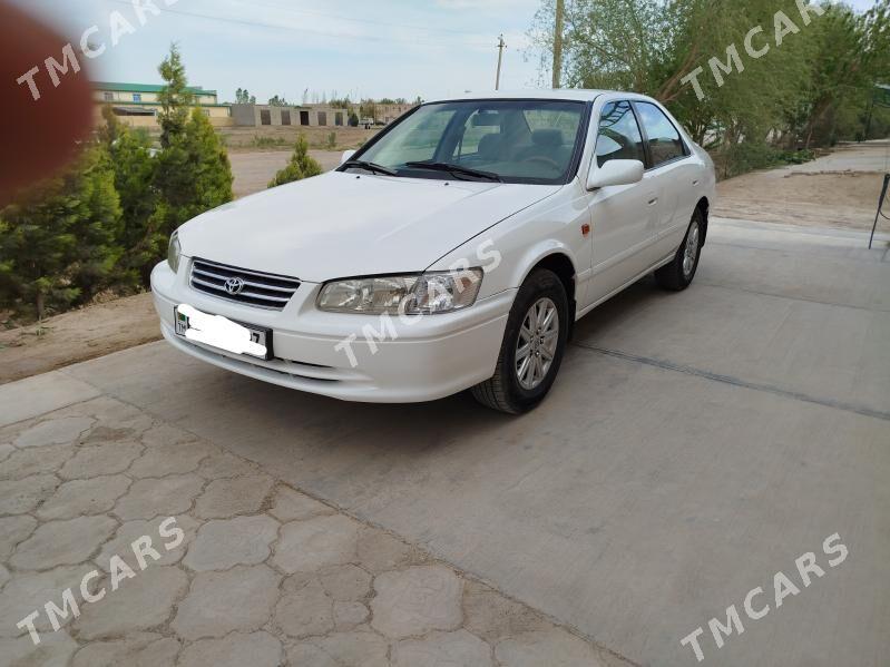 Toyota Camry 2001 - 150 000 TMT - етр. Туркменбаши - img 5