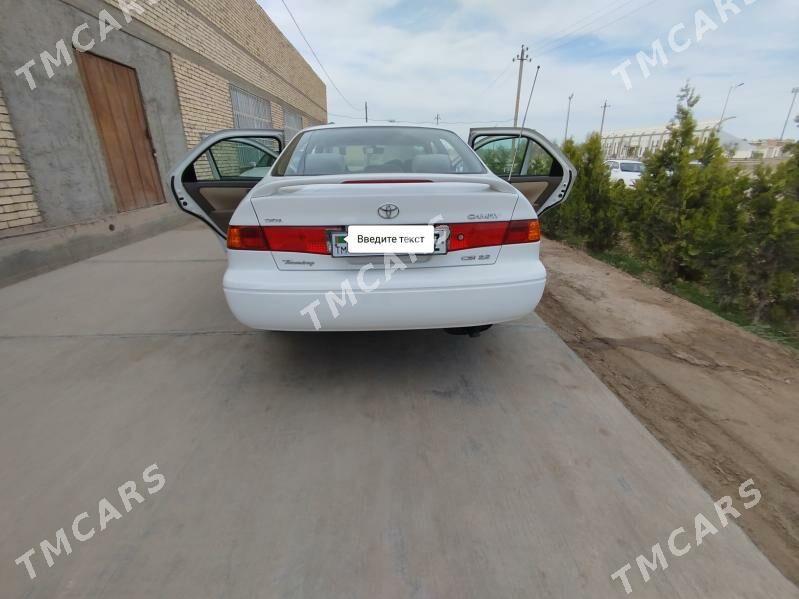 Toyota Camry 2001 - 150 000 TMT - етр. Туркменбаши - img 2