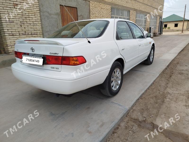 Toyota Camry 2001 - 150 000 TMT - етр. Туркменбаши - img 7