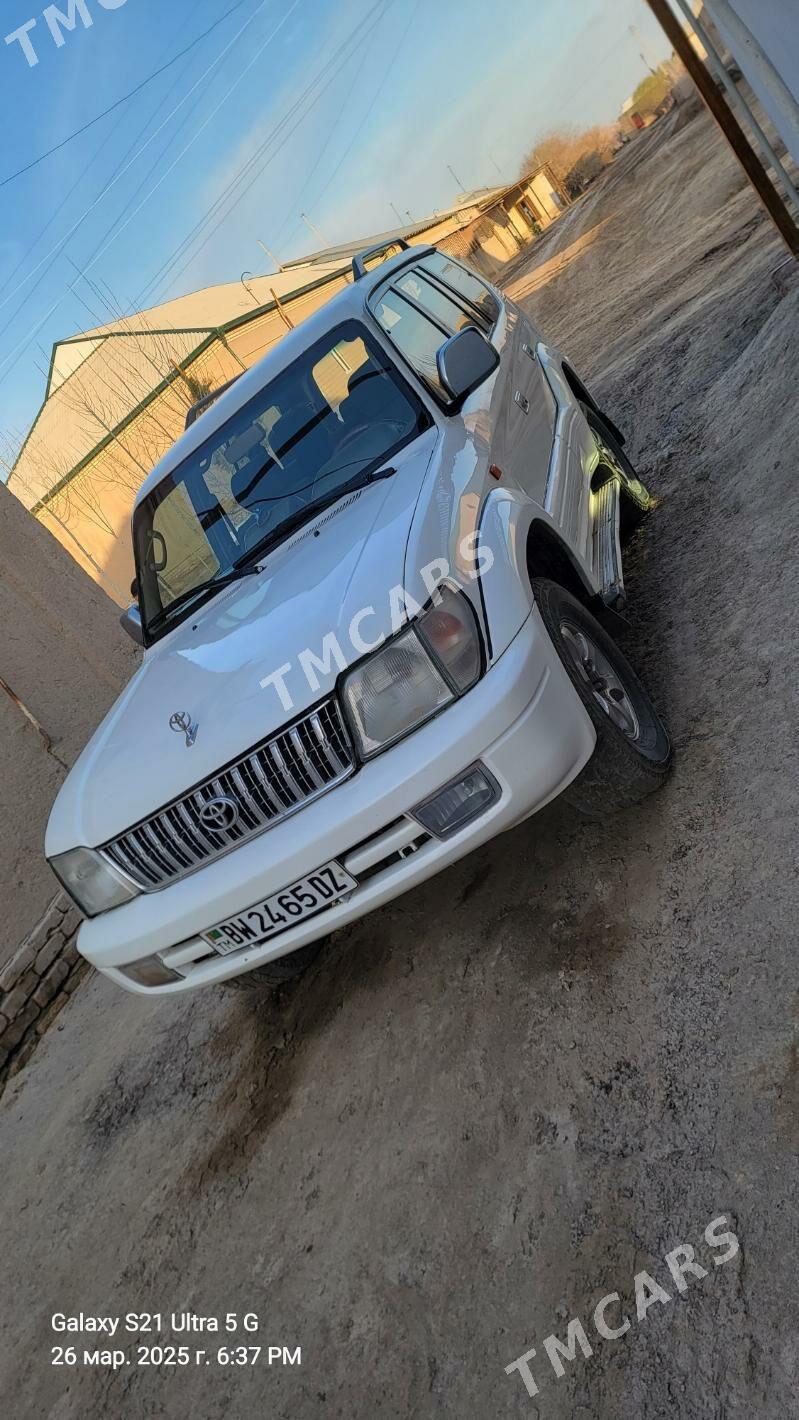 Toyota Land Cruiser Prado 2001 - 150 000 TMT - Gurbansoltan Eje - img 3