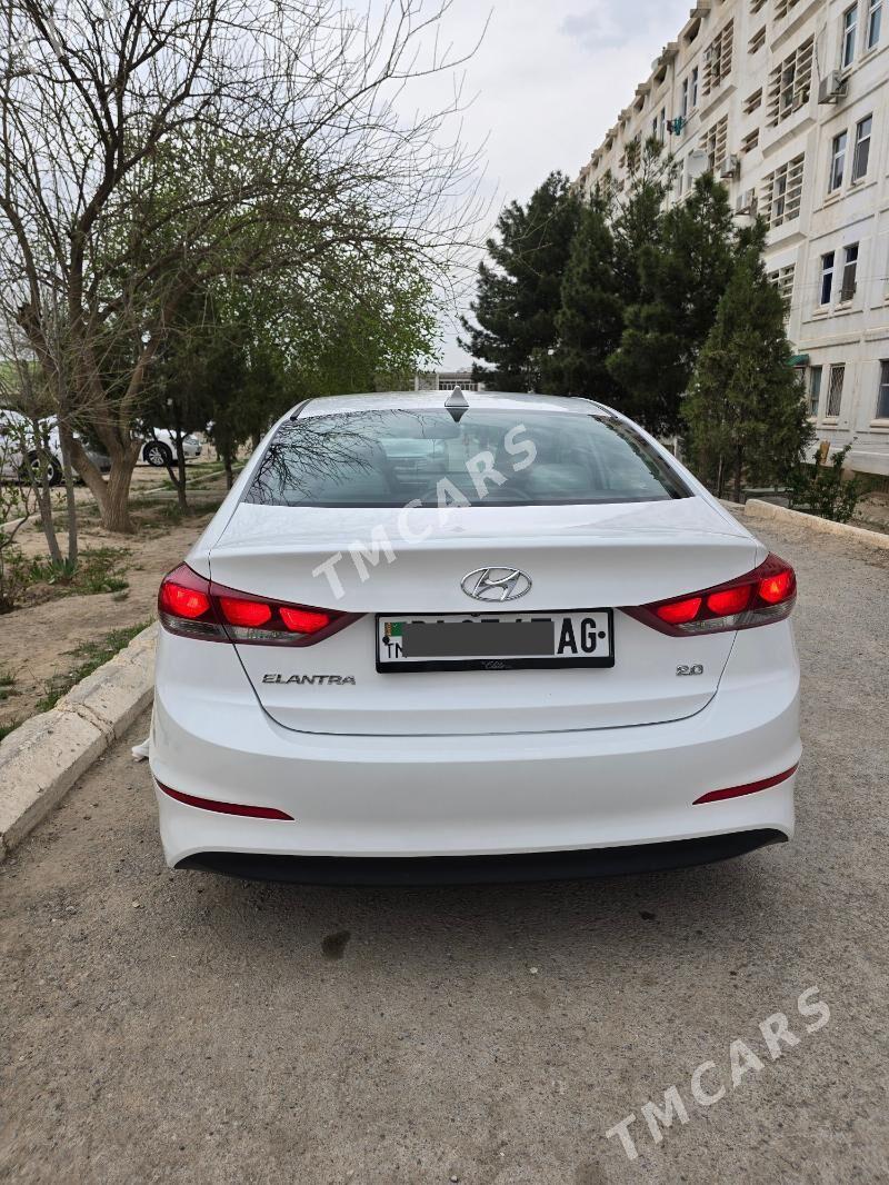 Hyundai Elantra 2017 - 178 000 TMT - Aşgabat - img 8