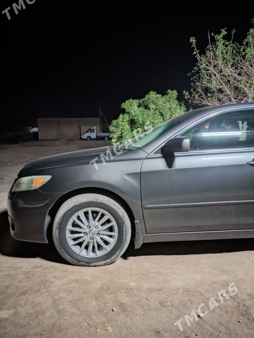 Toyota Camry 2010 - 200 000 TMT - Türkmenbaşy etr. - img 3