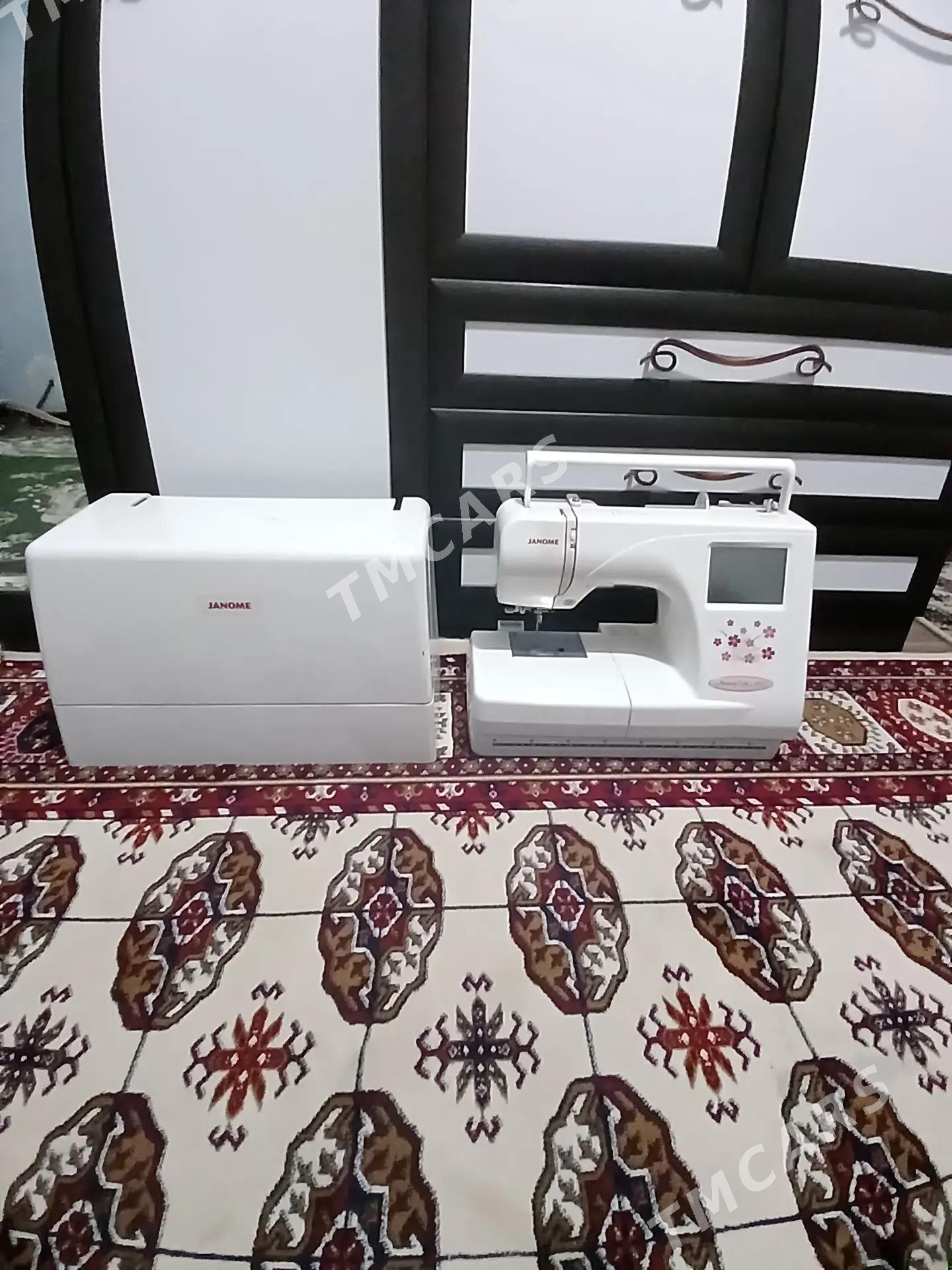 Janome 370 - Hitrowka - img 2