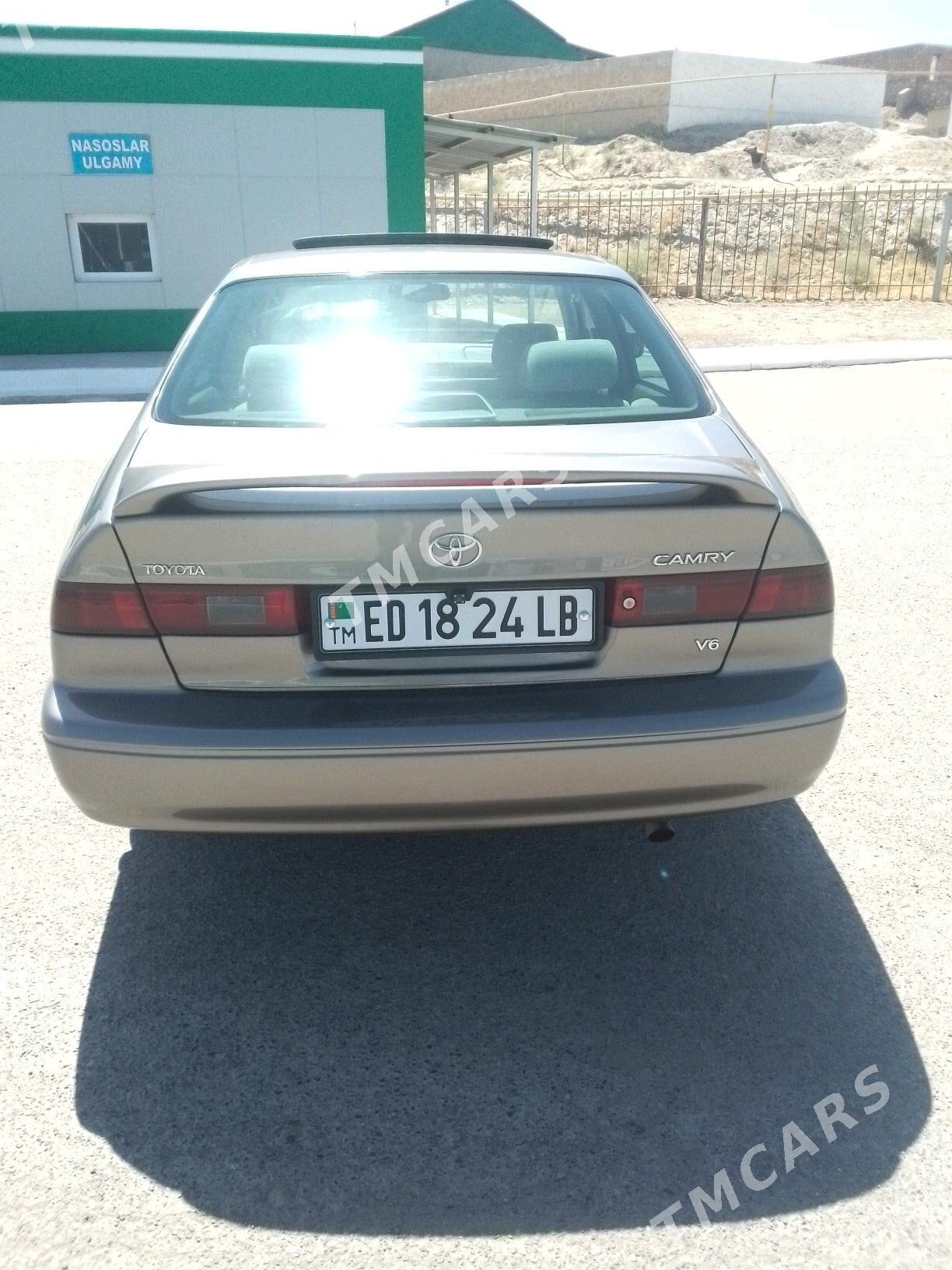 Toyota Camry 1999 - 164 000 TMT - Достлук - img 6