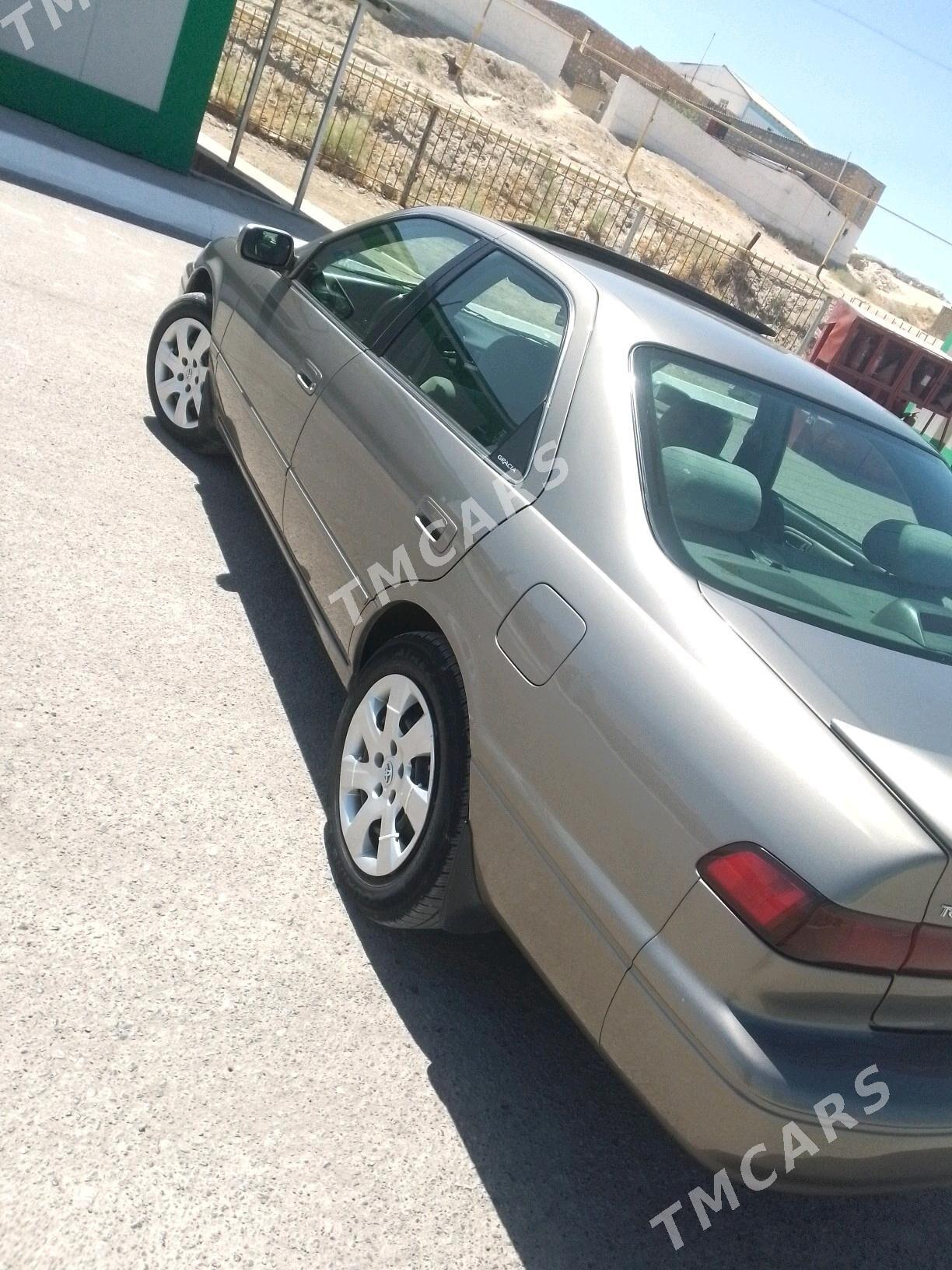 Toyota Camry 1999 - 164 000 TMT - Достлук - img 4