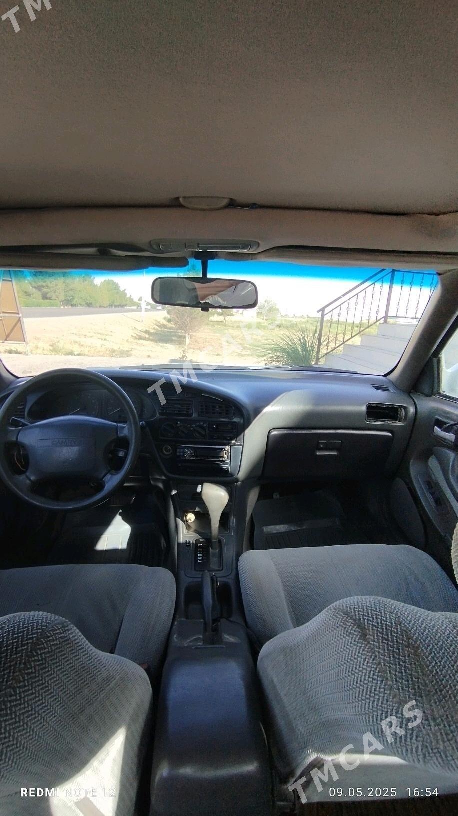 Toyota Camry 1994 - 68 000 TMT - Mary - img 6