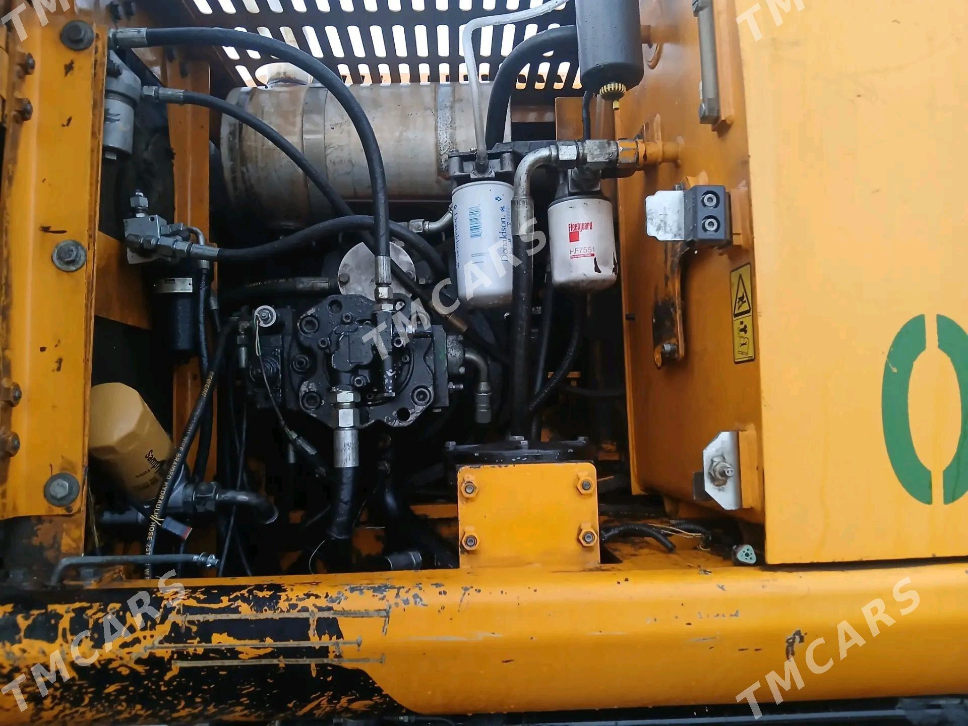 JCB 5CX Wastemaster 2013 - 1 100 000 TMT - Дашогуз - img 2