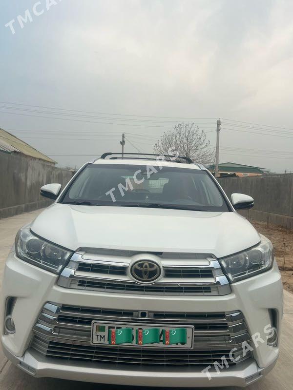 Toyota Highlander 2017 - 500 000 TMT - Aşgabat - img 3