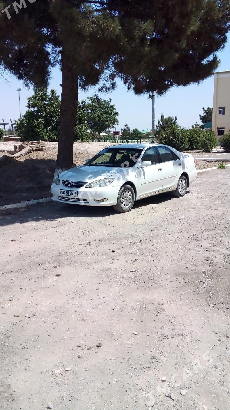 Toyota Camry 2005 - 160 000 TMT - Halaç - img 8