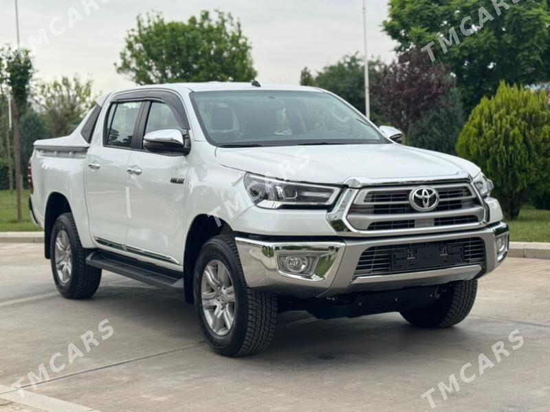 Toyota Hilux 2024 - 685 000 TMT - Ашхабад - img 3