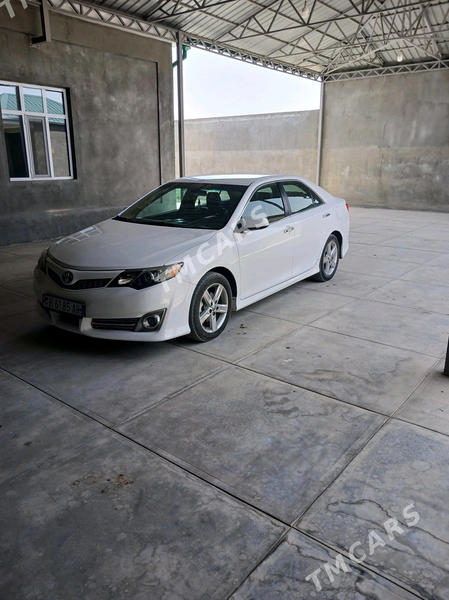 Toyota Camry 2012 - 192 000 TMT - Gökdepe - img 3