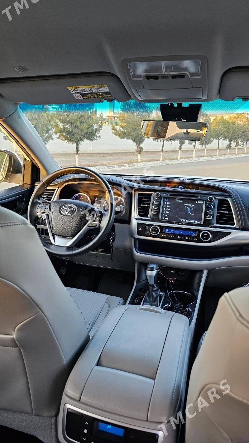 Toyota Highlander 2019 - 464 000 TMT - Ашхабад - img 5