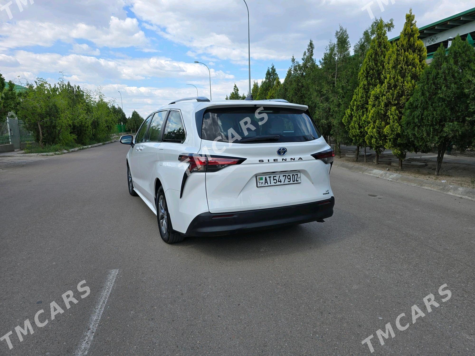 Toyota Sienna 2022 - 500 000 TMT - Daşoguz - img 4