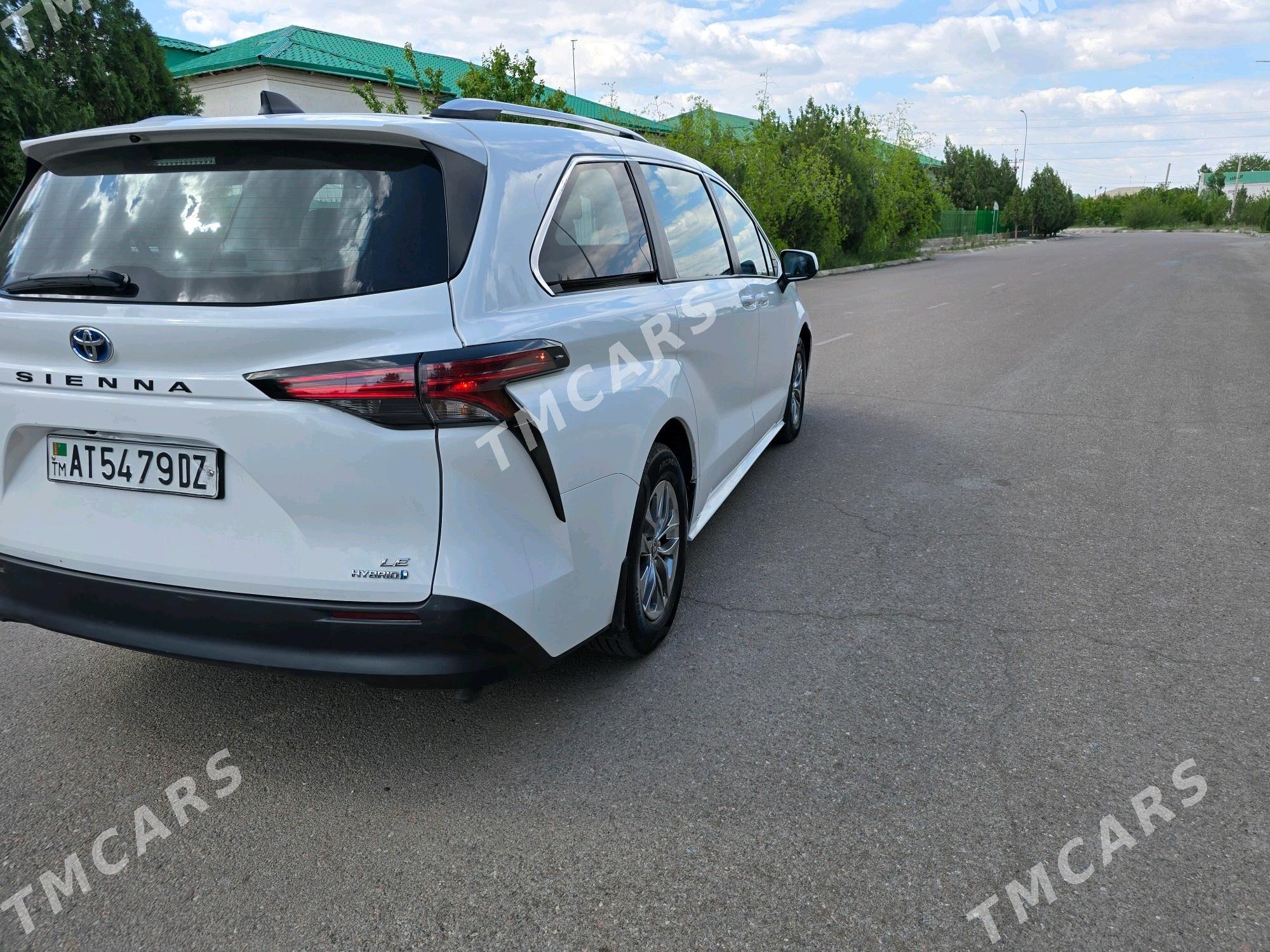 Toyota Sienna 2022 - 500 000 TMT - Daşoguz - img 5