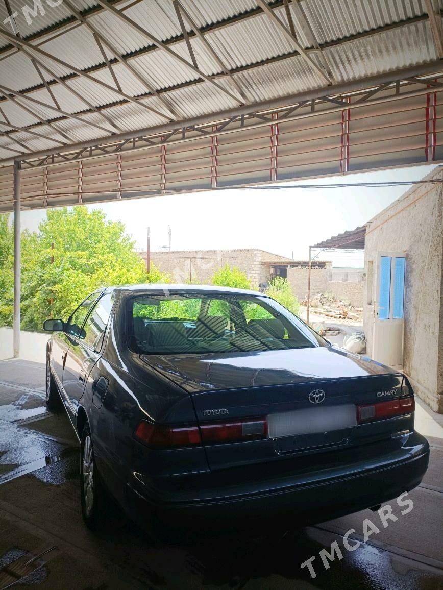 Toyota Camry 1998 - 120 000 TMT - Магданлы - img 6