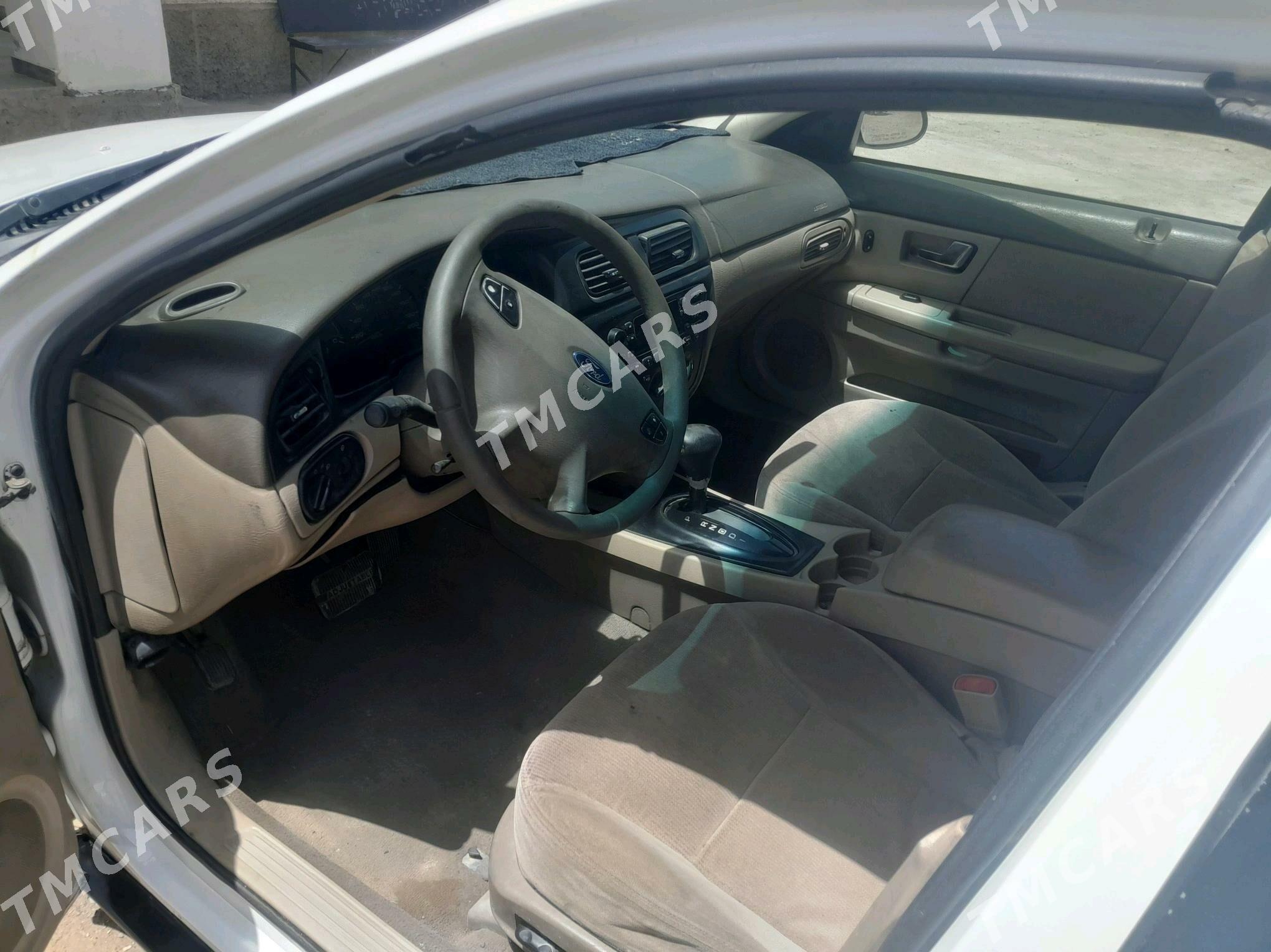 Ford Taurus 2002 - 30 000 TMT - Бабадайхан - img 5