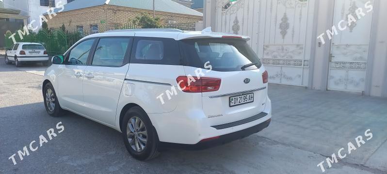 Kia Sedona 2020 - 320 000 TMT - Aşgabat - img 8