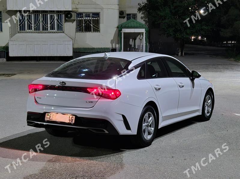 Kia K5 2022 - 260 000 TMT - ул. Московская (10 йыл абаданчылык ш.) - img 2