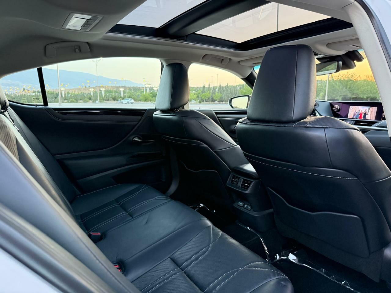 Lexus ES 350 2019 - 650 000 TMT - Ашхабад - img 8