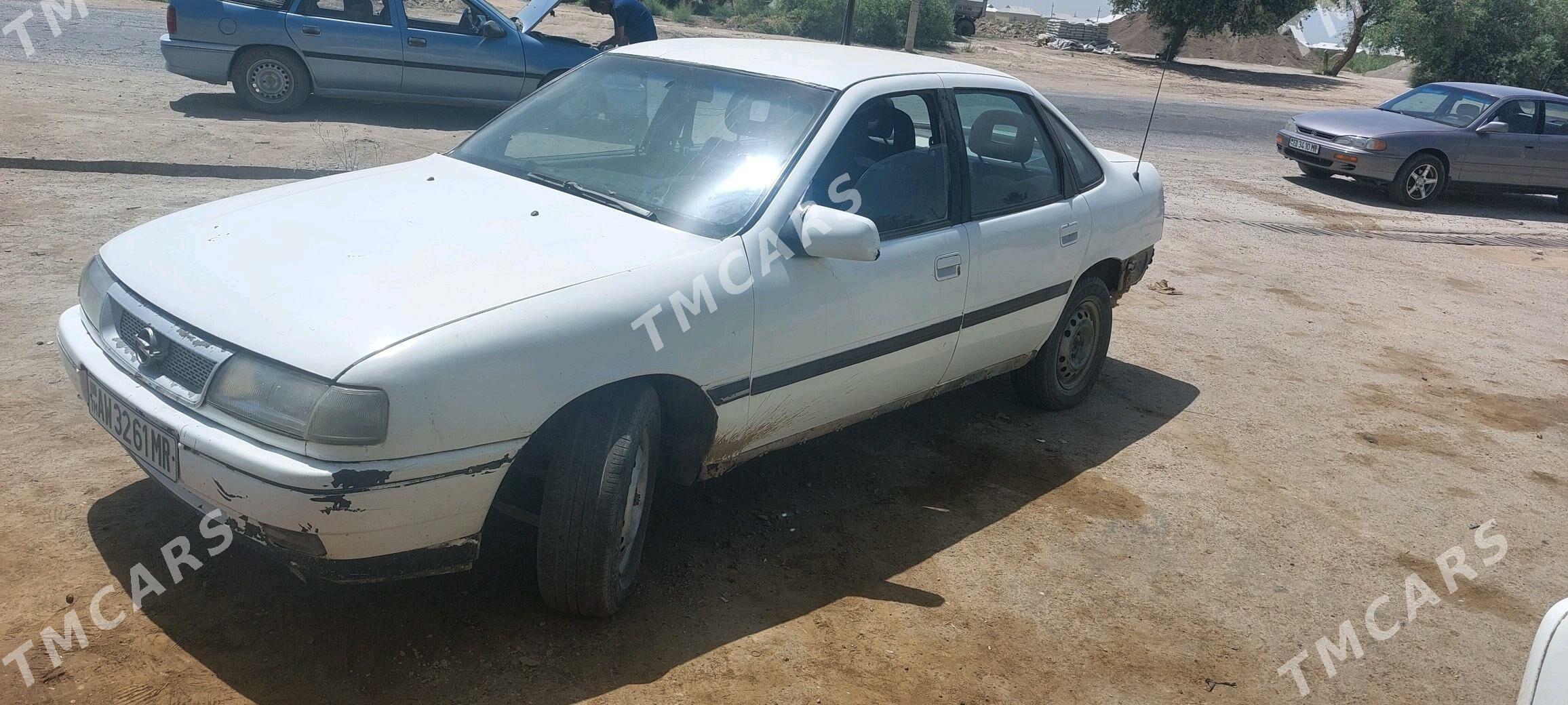 Opel Vectra 1992 - 18 000 TMT - Mary - img 2