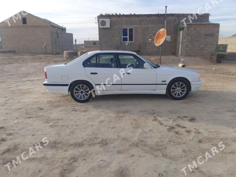 BMW 525 1990 - 55 000 TMT - Balkanabat - img 2
