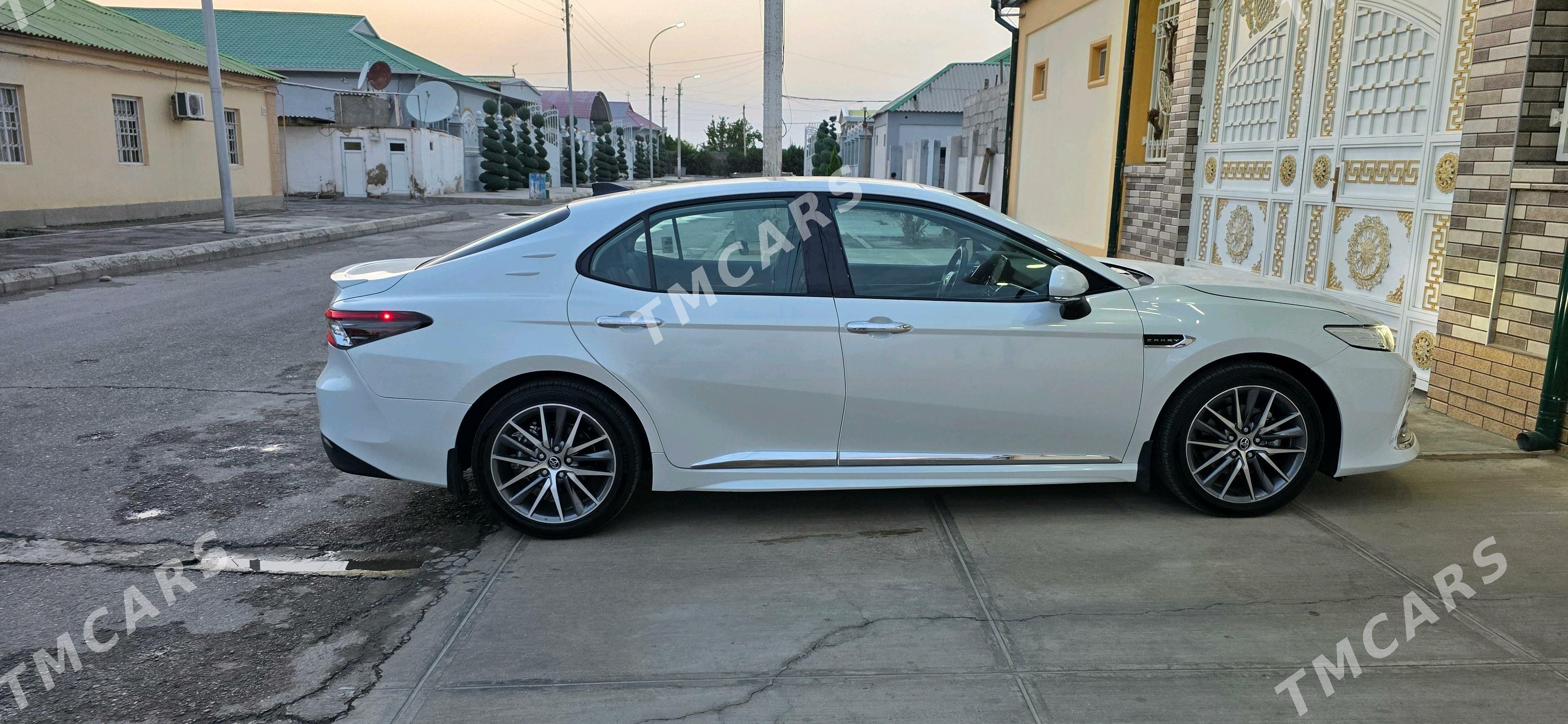 Toyota Camry 2024 - 550 000 TMT - Ашхабад - img 10