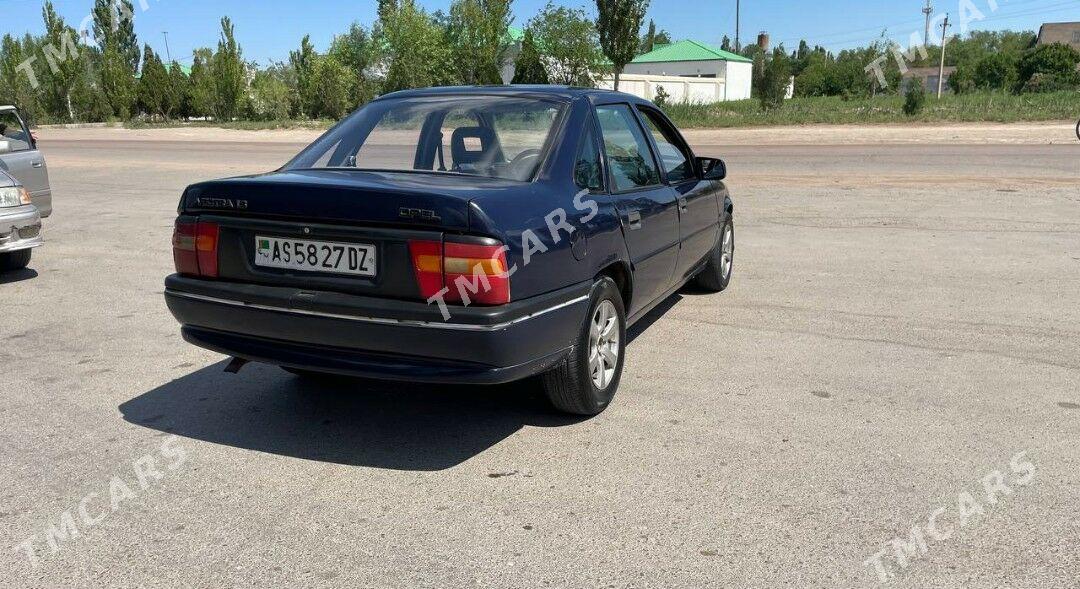 Opel Vectra 1994 - 36 000 TMT - Губадаг - img 4