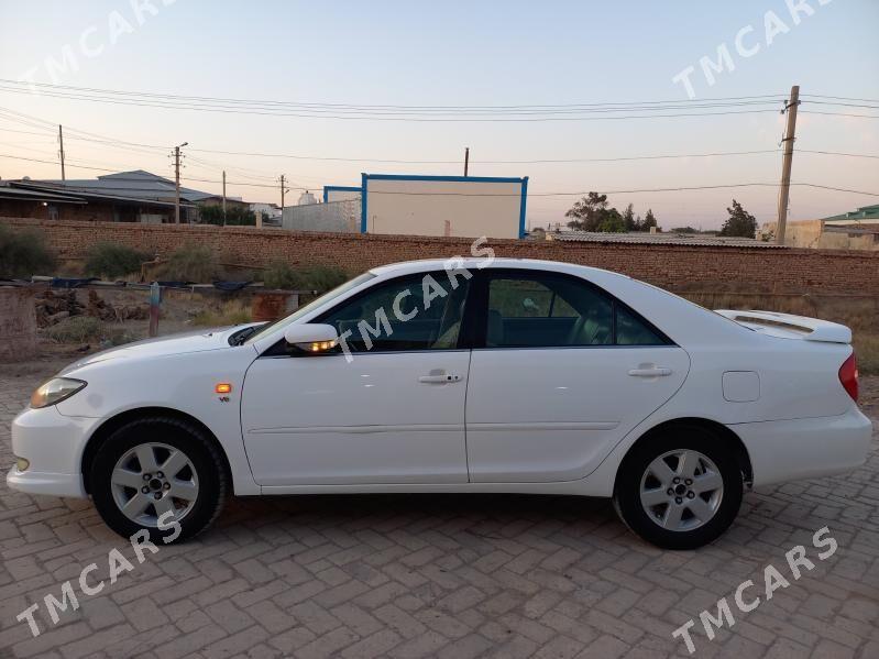 Toyota Camry 2002 - 130 000 TMT - Халач - img 2