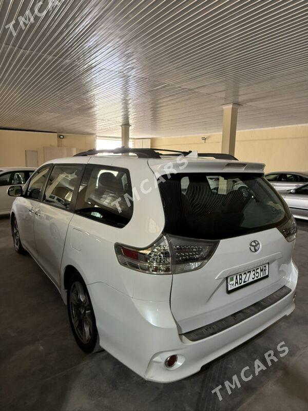 Toyota Sienna 2019 - 433 000 TMT - Мары - img 6