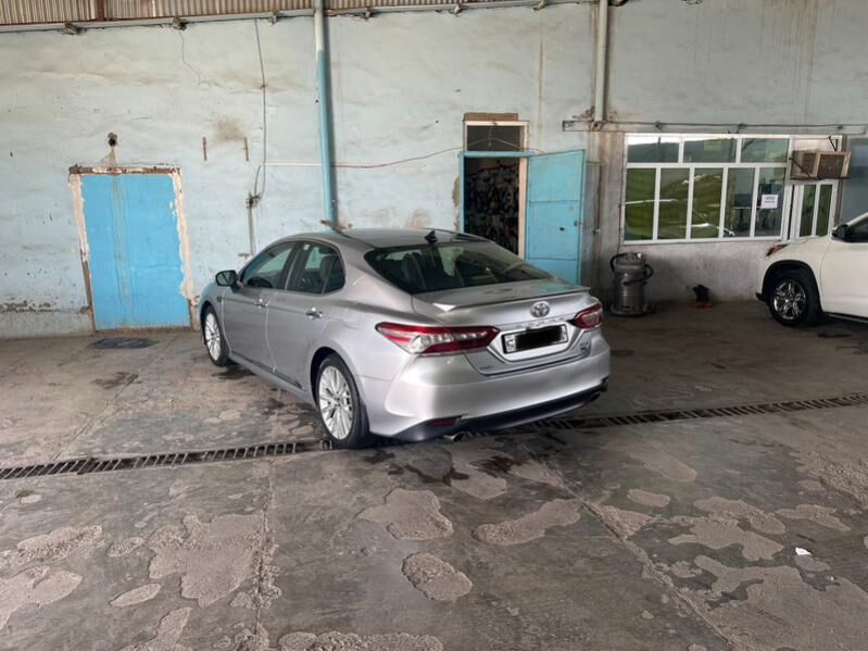 Toyota Camry 2018 - 240 000 TMT - Мары - img 6