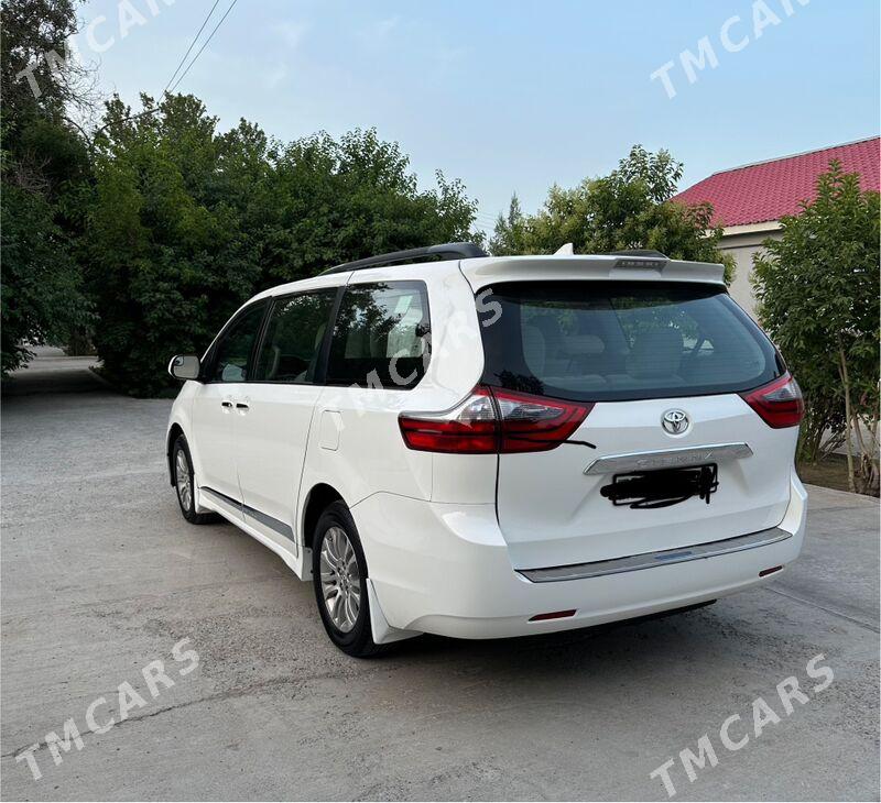 Toyota Sienna 2020 - 377 000 TMT - Ашхабад - img 3