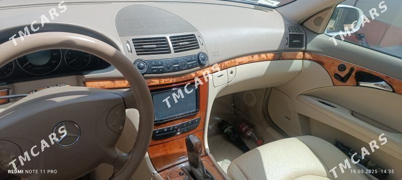 Mercedes-Benz E350 2006 - 145 000 TMT - Büzmeýin - img 3