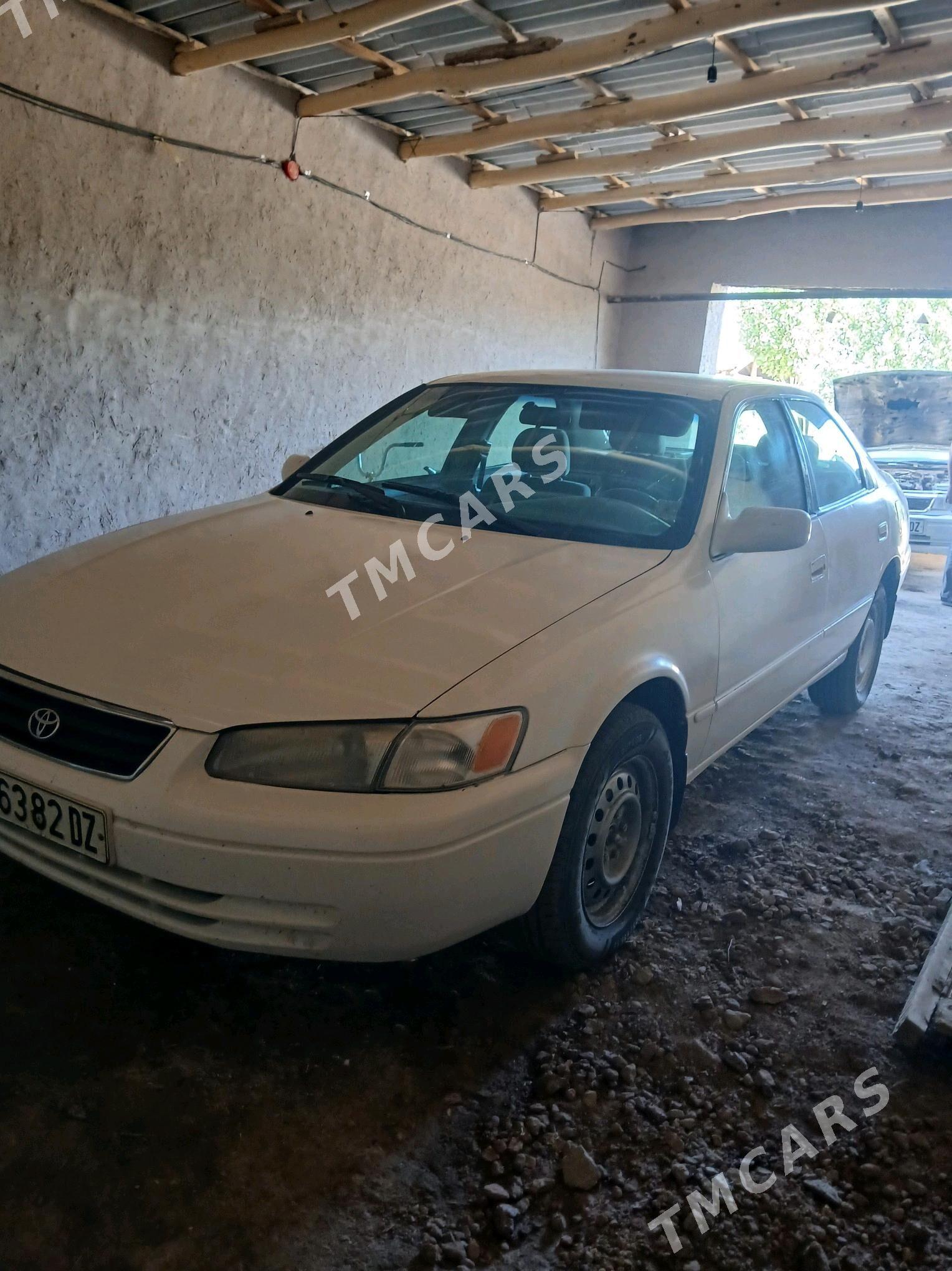 Toyota Camry 1999 - 110 000 TMT - Губадаг - img 7