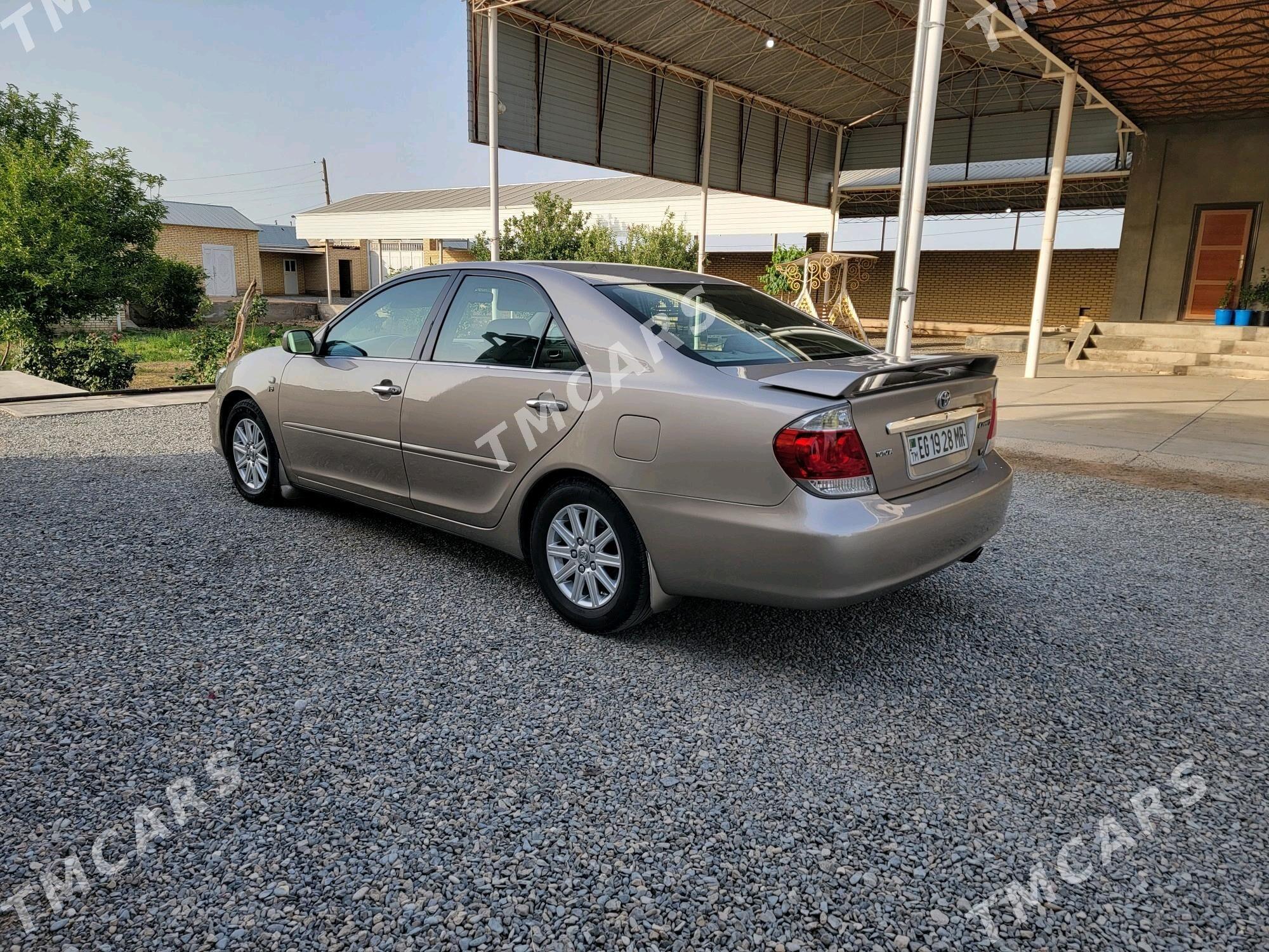 Toyota Camry 2003 - 180 000 TMT - Мары - img 3