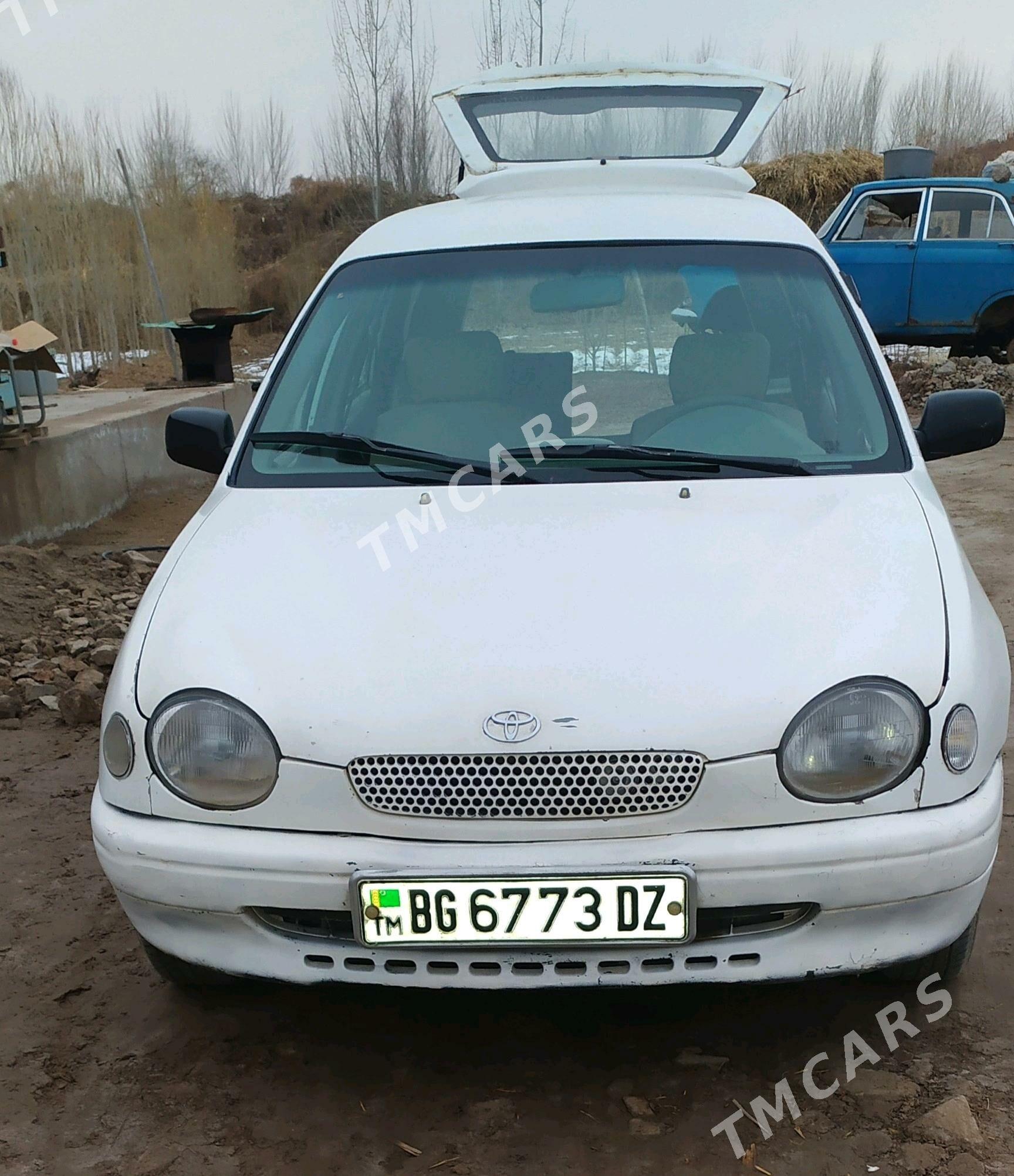 Toyota Corolla 1998 - 45 000 TMT - Губадаг - img 4
