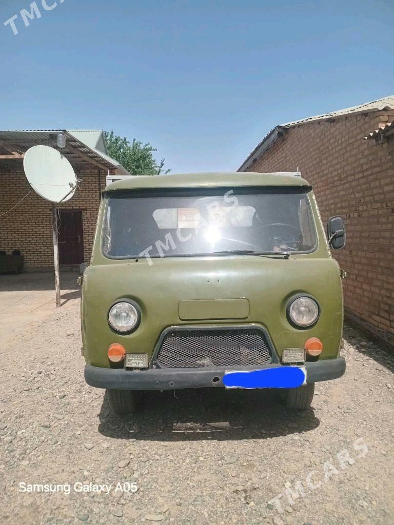 UAZ 452 1991 - 20 000 TMT - Серахс - img 1