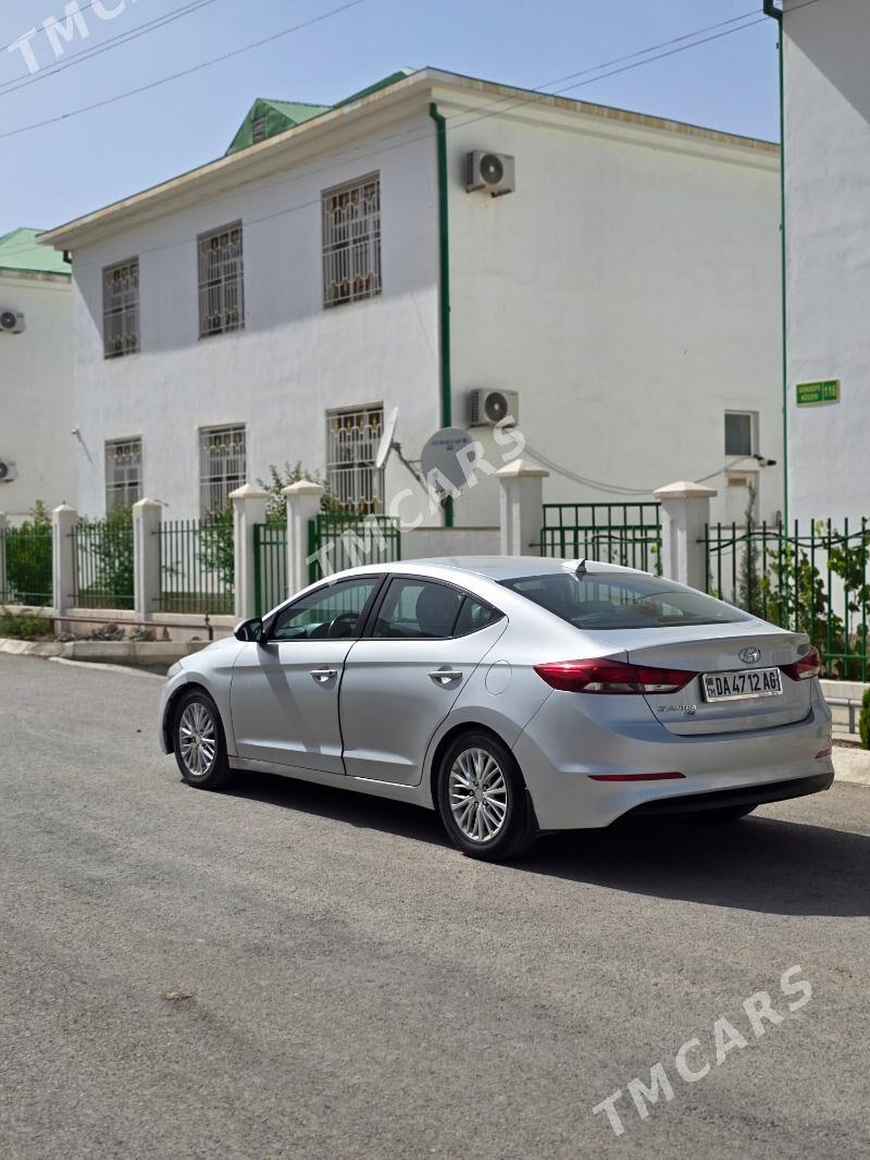 Hyundai Elantra 2017 - 180 000 TMT - Ашхабад - img 4