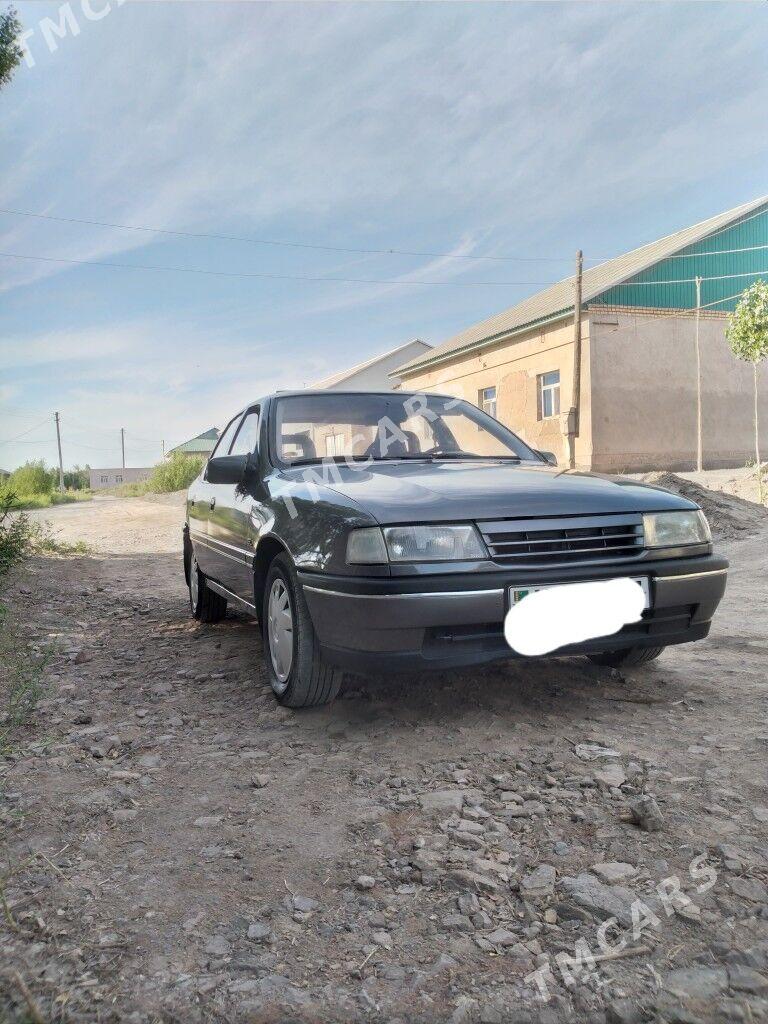 Opel Vectra 1992 - 50 000 TMT - Кёнеургенч - img 2