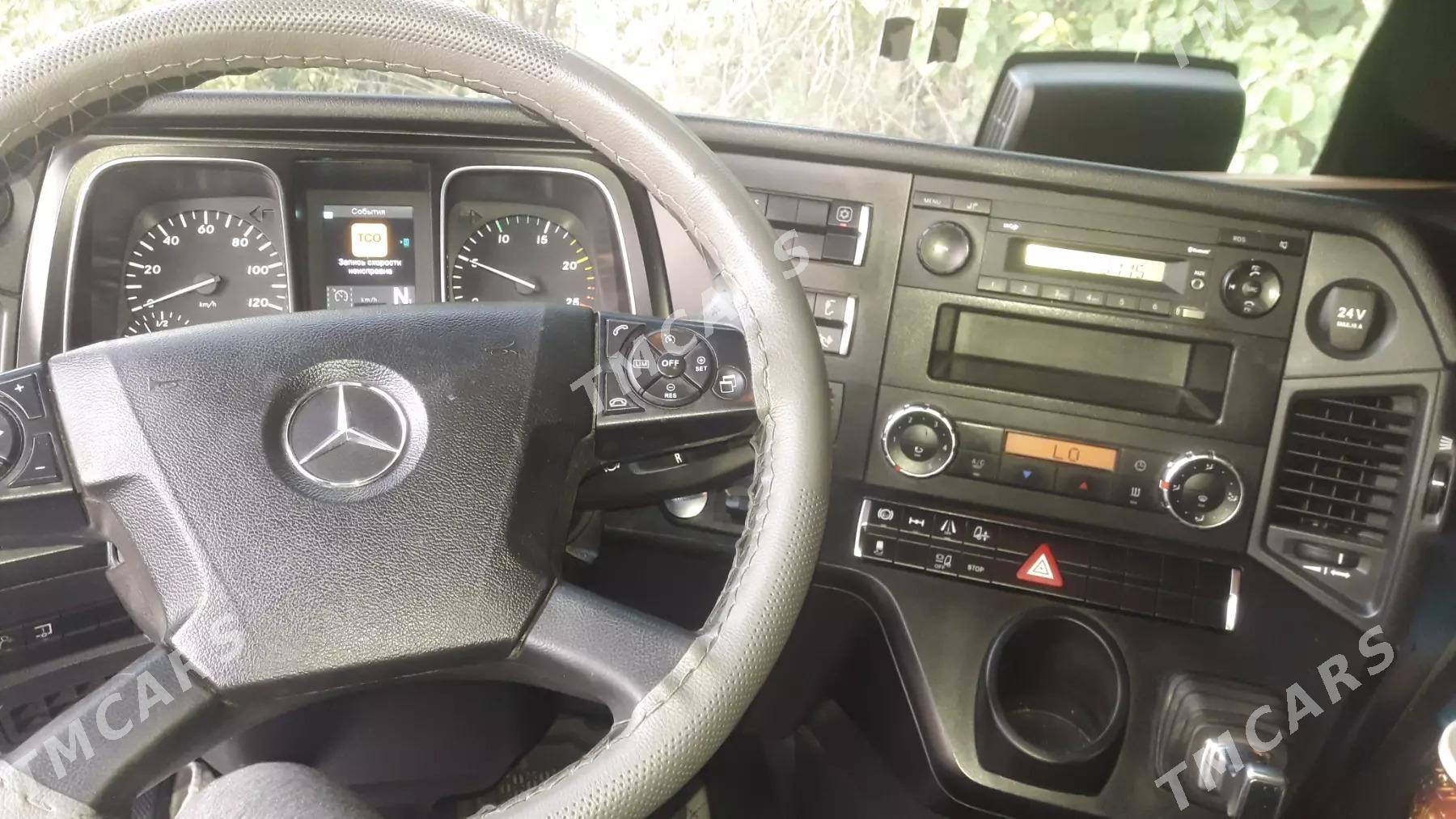 Mercedes-Benz ACTROS 3331 2019 - 43 000 TMT - Чарджоу - img 2