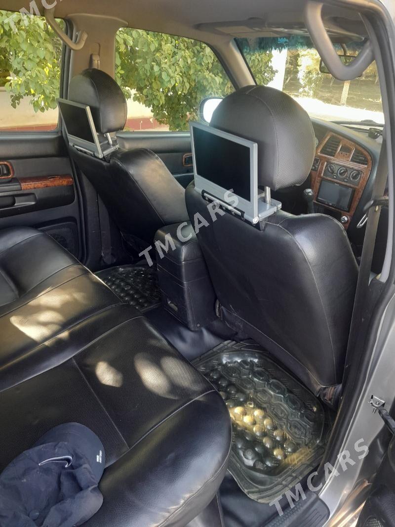 Nissan Pathfinder 2001 - 120 000 TMT - Сакар - img 2
