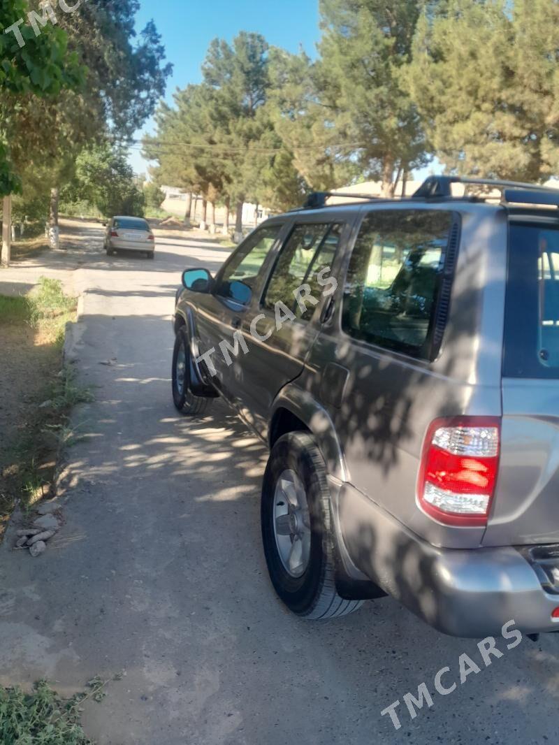 Nissan Pathfinder 2001 - 120 000 TMT - Сакар - img 4