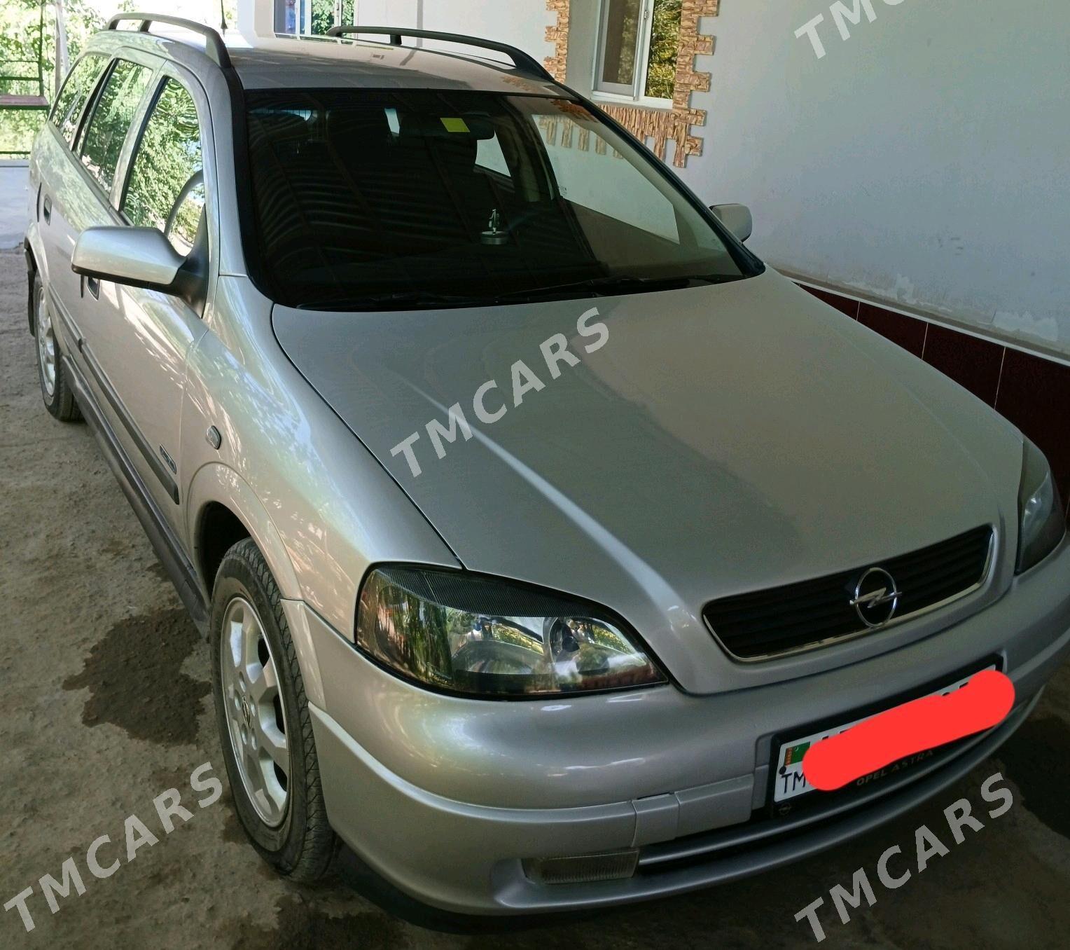 Opel Astra 2002 - 110 000 TMT - Губадаг - img 3