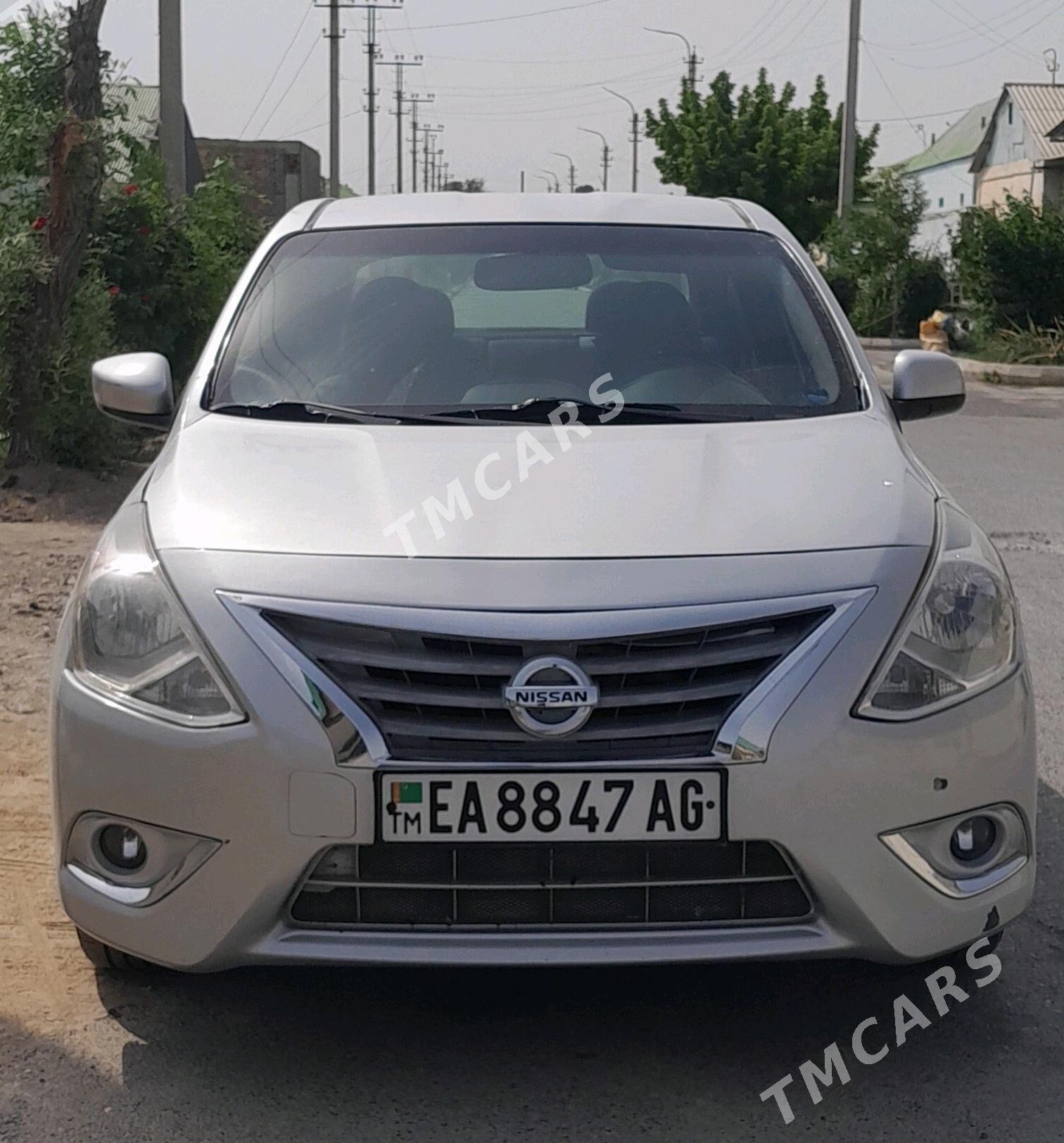 Nissan Versa 2014 - 115 000 TMT - Gökje - img 4