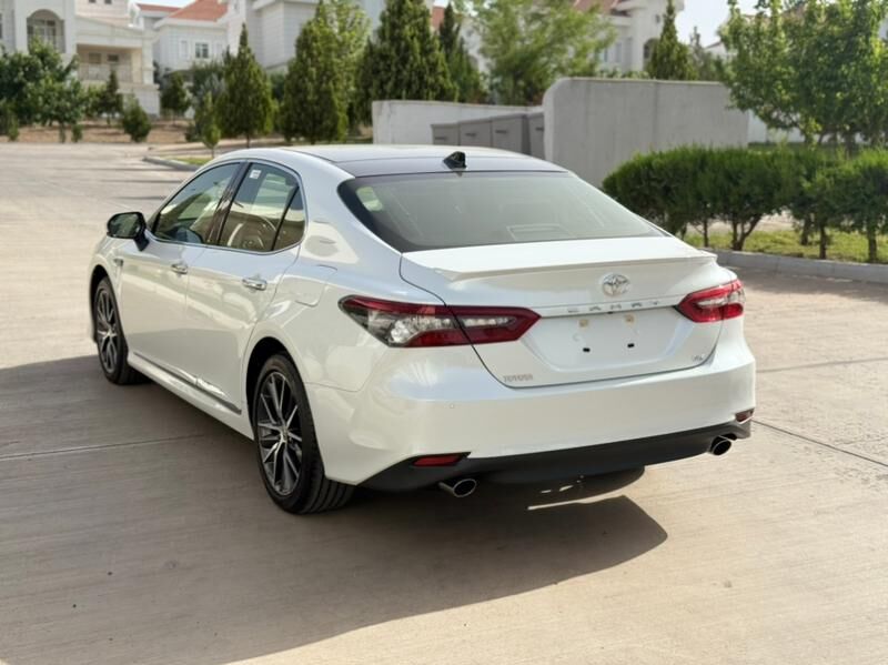 Toyota Camry 2024 - 732 500 TMT - Aşgabat - img 5