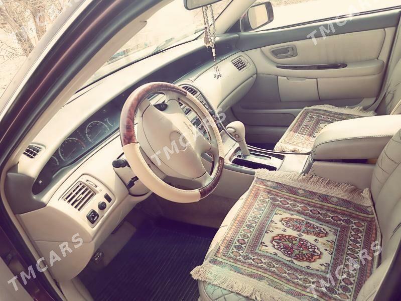 Toyota Avalon 2001 - 140 000 TMT - Акдепе - img 3