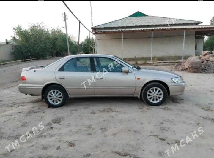 Toyota Camry 2001 - 140 000 TMT - Губадаг - img 3