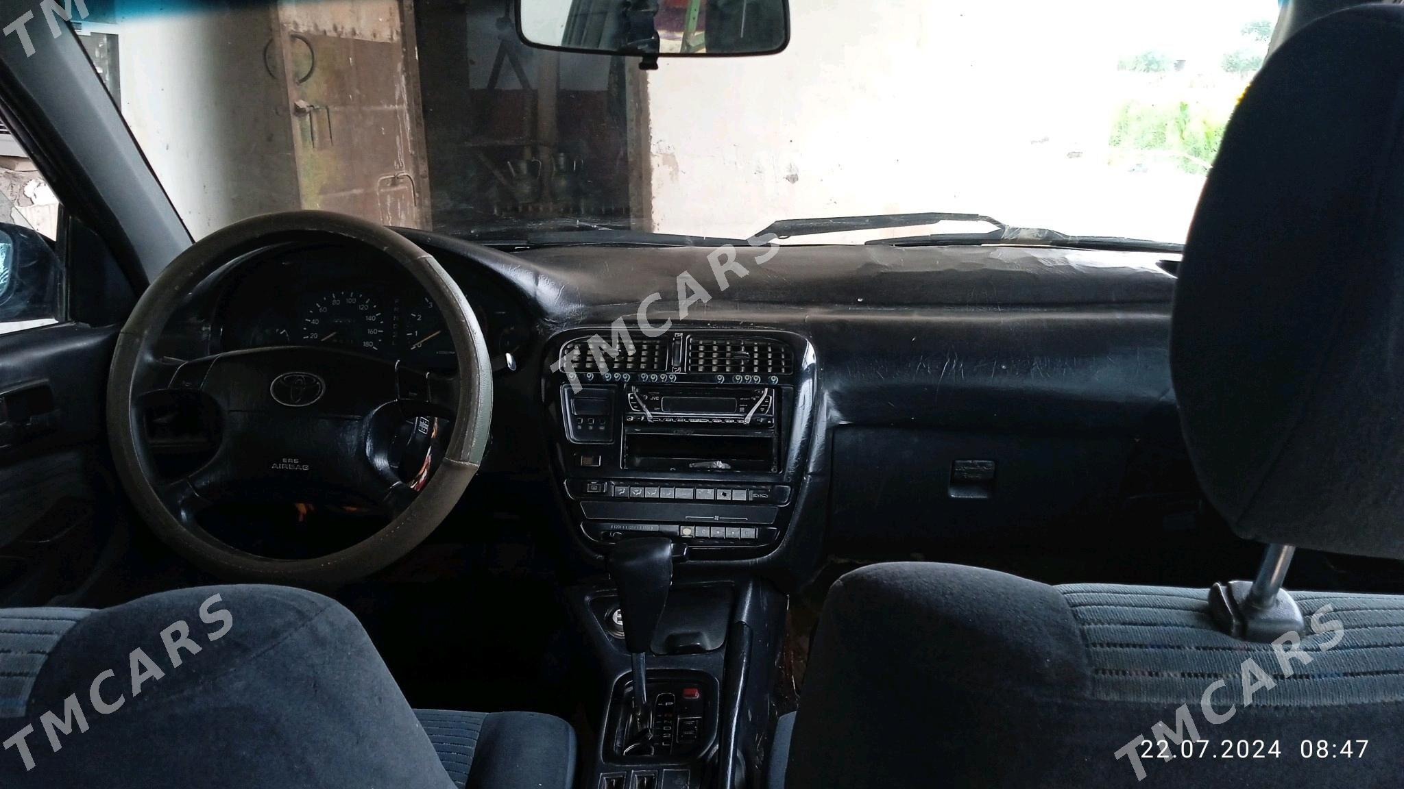 Toyota Carina 1995 - 40 000 TMT - Türkmenbaşy etr. - img 6